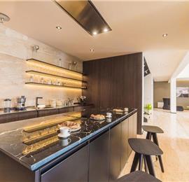 Luxury 7 Bedroom Dubrovnik Beachfront Villa with Infinity Pool, Sleeps 14